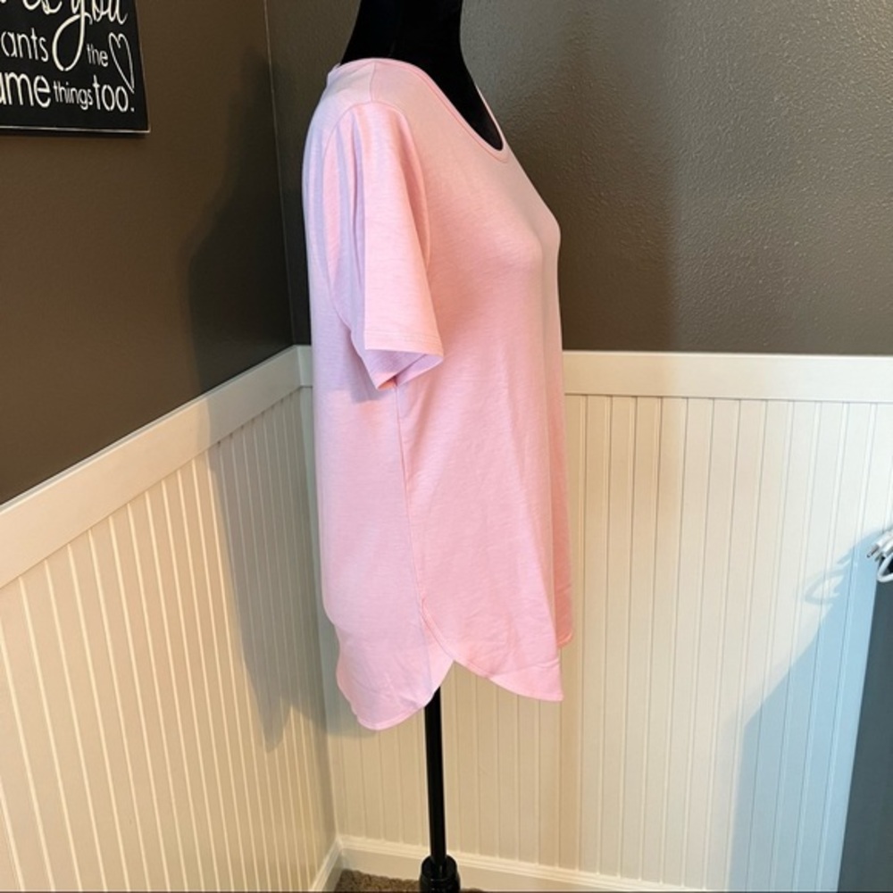 NWT! Women’s Skechers Go Walk light pink French terry short sleeve tunic - Picture 2 of 6